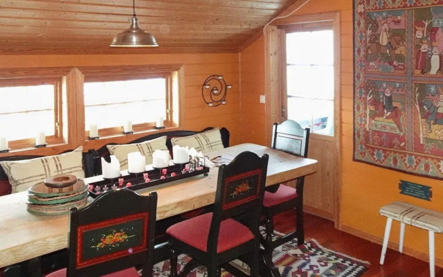 10 Person Holiday Home in Svingvoll-by Traum