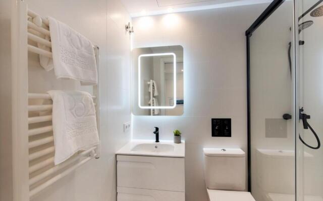 R32 Boutique Apartments