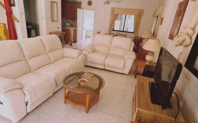 15 ATH - Swallow s Nest Villa