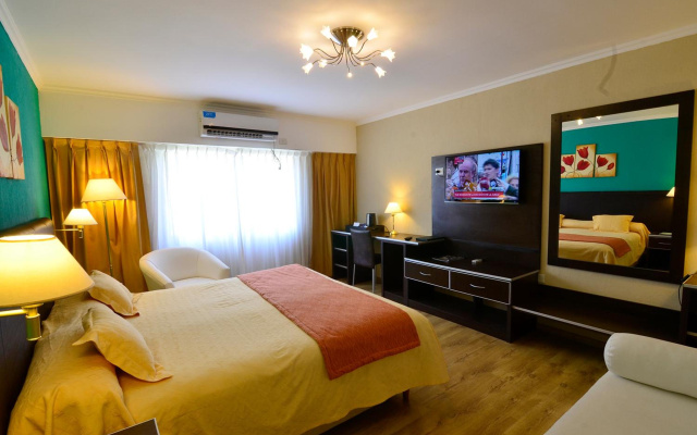 Alto Verde Suites And Apart