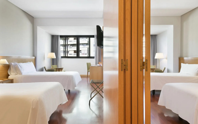 Отель Malaga Alameda Centro Affiliated by Meliá