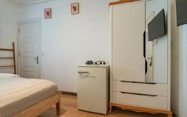 Palais Buyukada ( +12 Yetiskin Oteli )