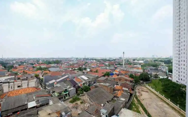 Simple Studio Apartment at Bassura City By Travelio