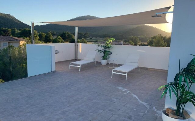 New Apartment CALA VARQUES 100 mts from Canyamel Beach POOL CHILL-OUT TERRACE WITH AWESOME VIEWS
