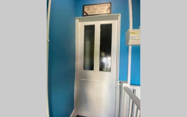 Seagulls Rest Marine Themed Seaview Apartment