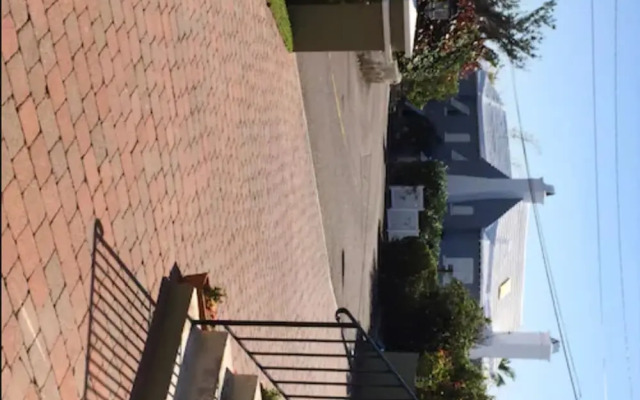 Edgehill Manor Guest House