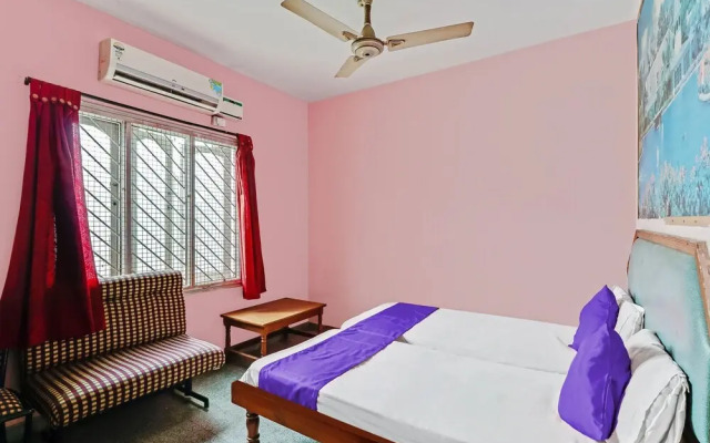 Spot on 49092 Hotel Prakruthi Boarding & Lodging
