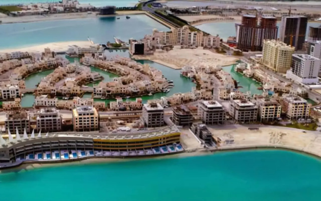 The Dragon Hotel & Resort & Sea Loft Chalets