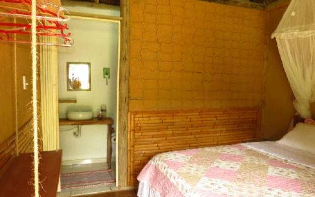 Pousada Bangalô de Barro