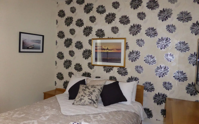 Bailey Ground Lodge