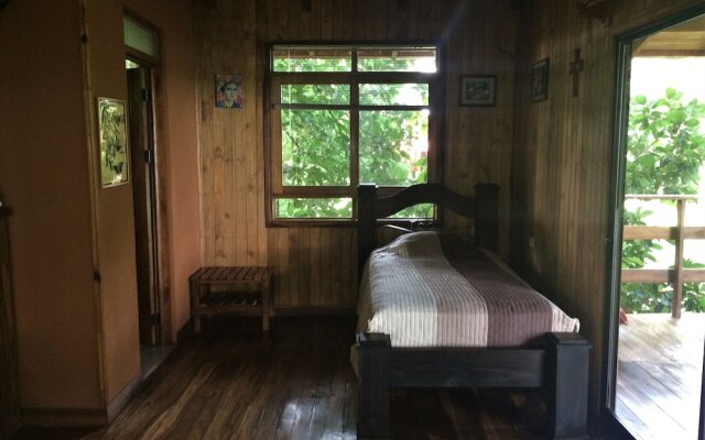 Miramar Lodge