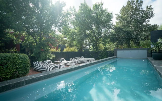 Ruby Rose Country House