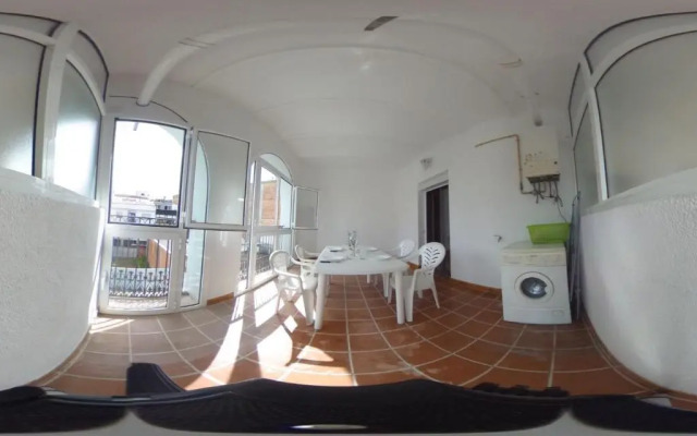 Llevant 3 1 Centro Roses - Barneda Premium