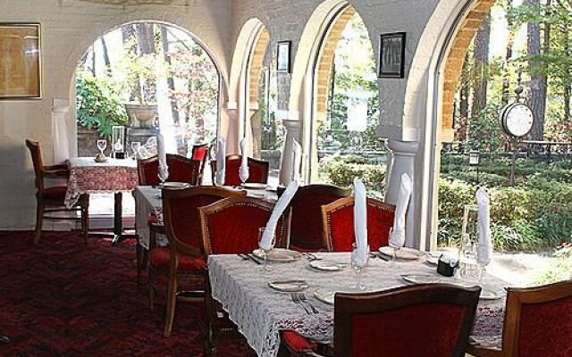 Hamilton House Estate Bed & Breakfast