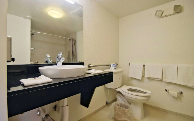 Signature Inn Miami
