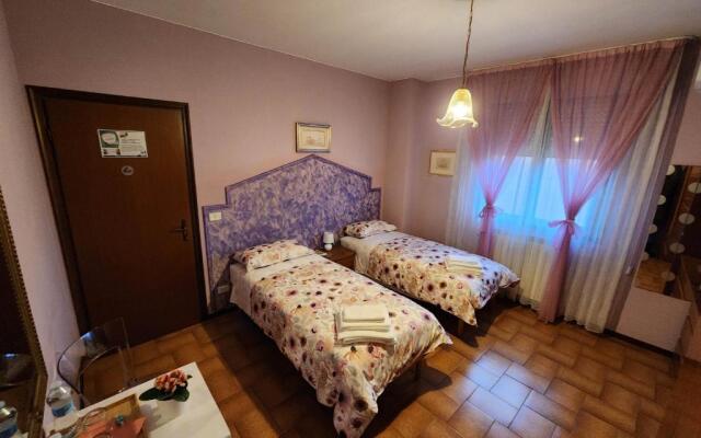 Gold B&B