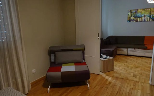 Chic Central Apt In Evangelismos Metro