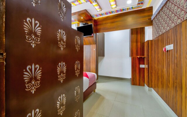 OYO 10395 Hotel Dvarka INN