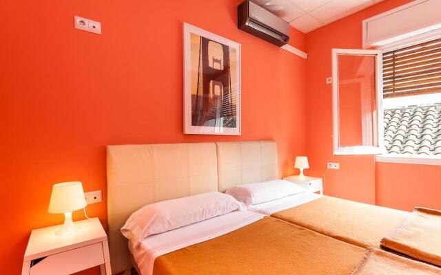 Feel Hostels City Center