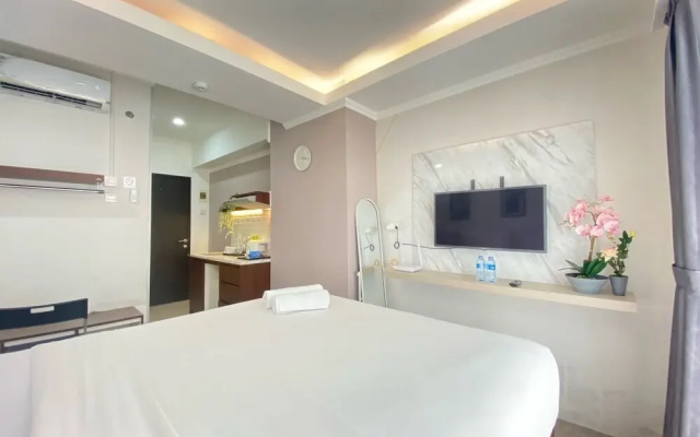Gorgeous Studio Room at Grand Asia Afrika Apartment
