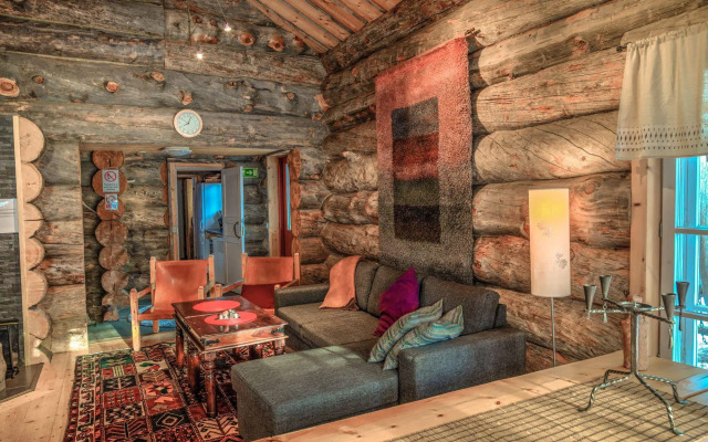 Cottage Kuukkeli Hirvas