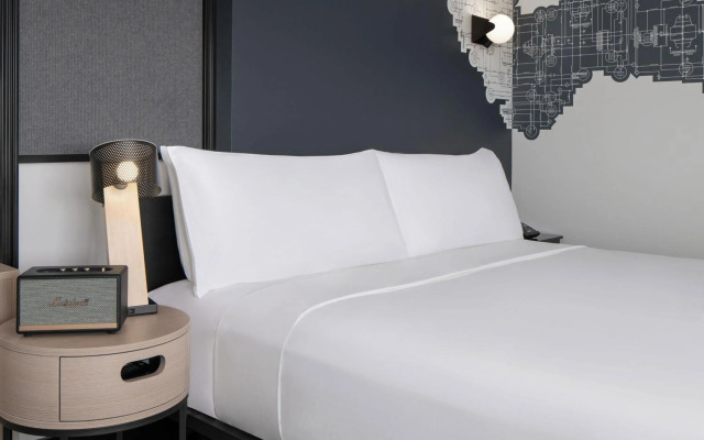 Aloft Houston Shenandoah