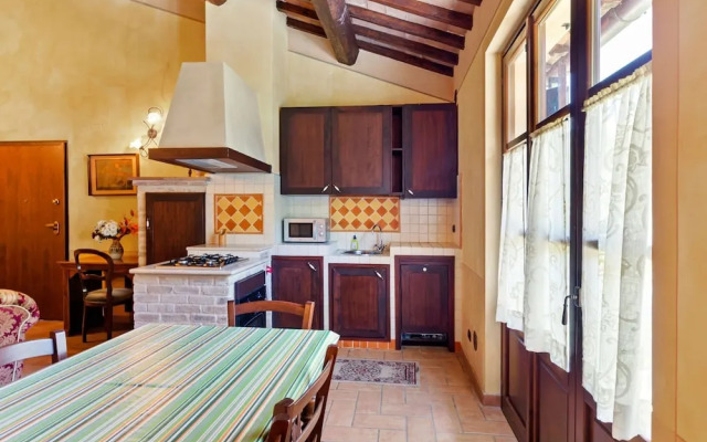Elegant Apartment Only 1 Hour From Rome