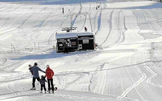 Le Locle : bel appartement chaleureux
