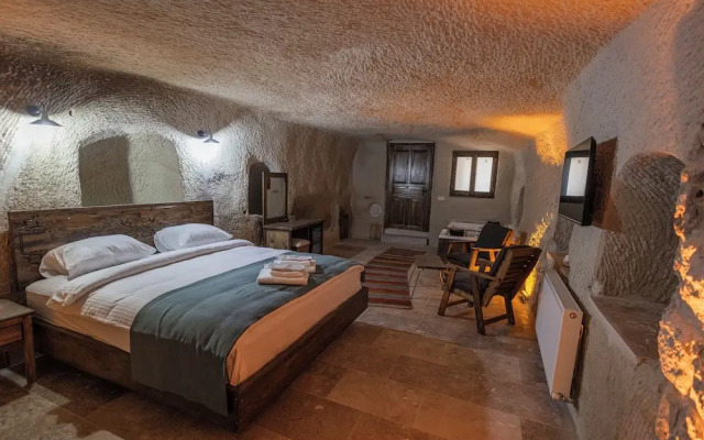 Kayaharman Cave Suites