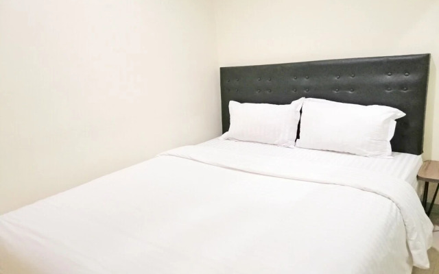 SPOT ON 92037 Jokotole 2 Homestay