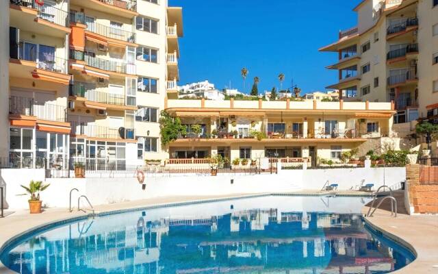 Lovely Beachfront Apartment Ref 88