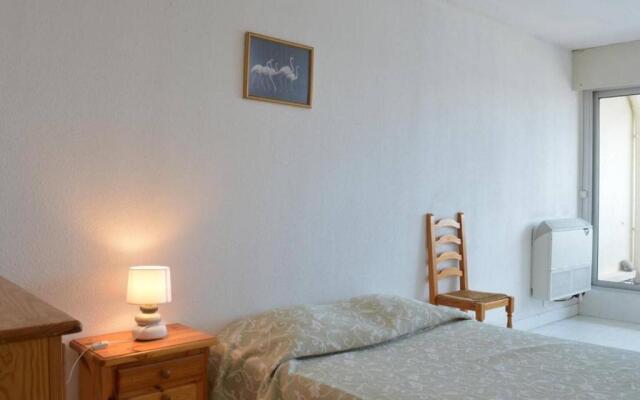 Appartement Port Camargue, 2 pièces, 4 personnes - FR-1-250-73