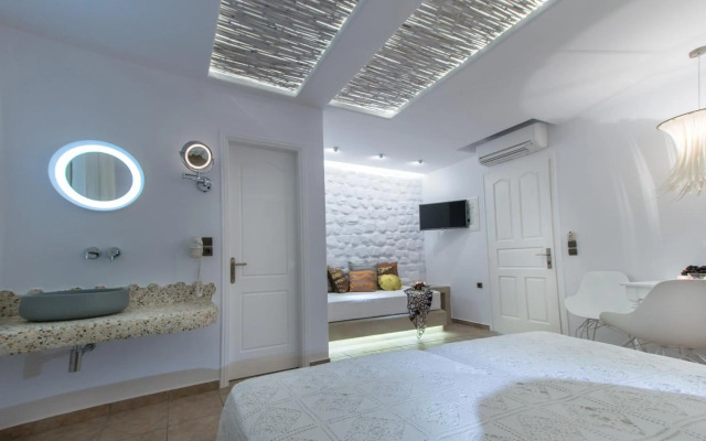 Spiros Hotel