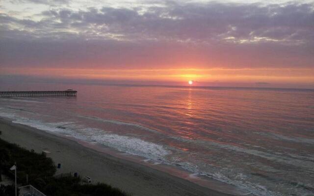 Units at Sandy Beach Resort by Elliott Beach Rentals