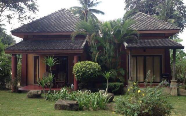 Sunny Resort