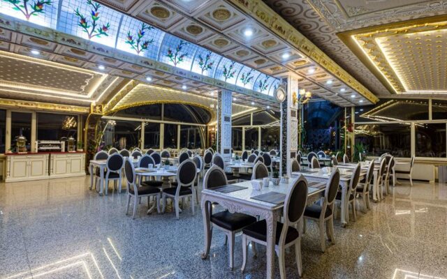 Marmaray Hotel