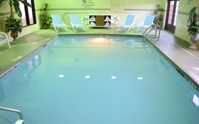 Holiday Inn Express & Suites Pensacola West I 10, An Ihg