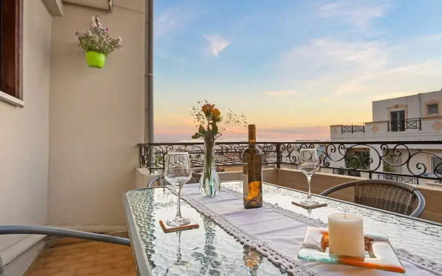 Artistic Apartment in Chania