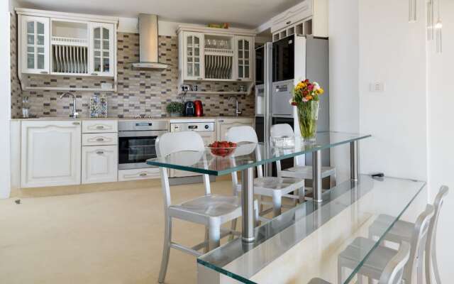 2 Terraces Panoramic Sea View & Parking