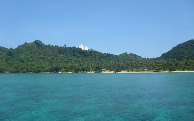 Lanta Pearl Beach Resort