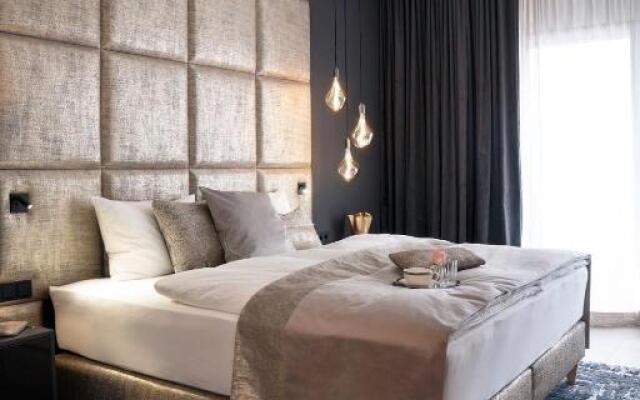 THE Newsha Signature Home