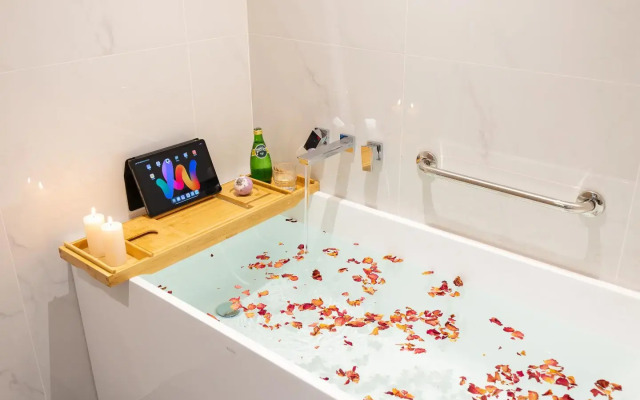 Jiangmen Bodun Executive Apartment