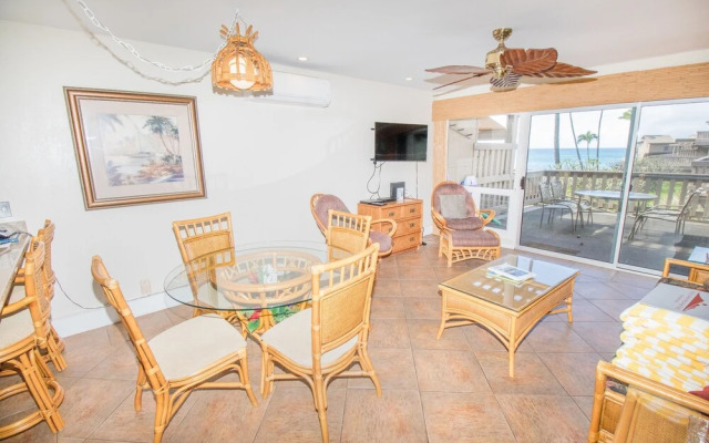 Kahana Sunset D8 2 Bedroom Condo by Redawning