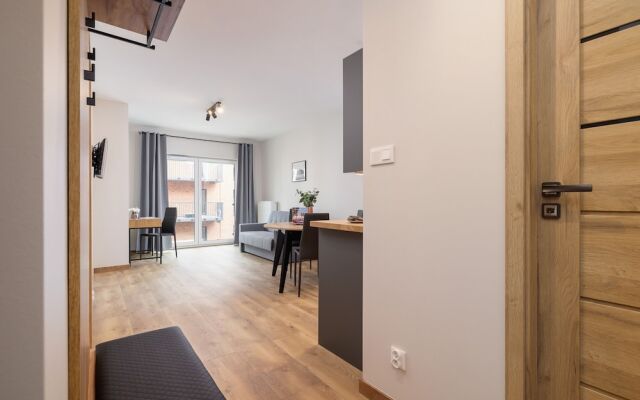 Modern Apartment Klimeckiego by Renters