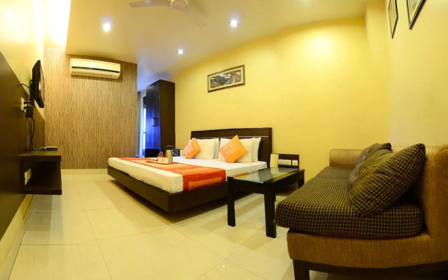 Pelican Hotel by OYO Rooms
