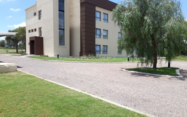 Boer Hotel y Centro de Eventos