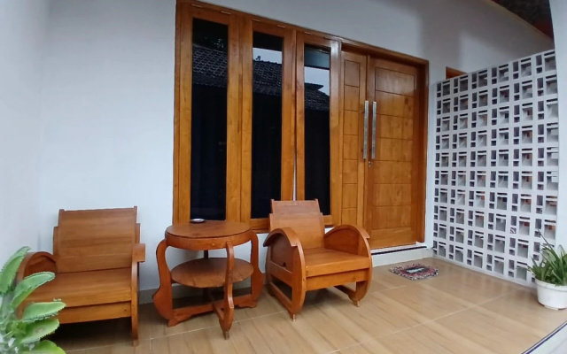 D'Bondowoso Homestay Magelang RedPartner – Guest Rooms – Mertoyudan