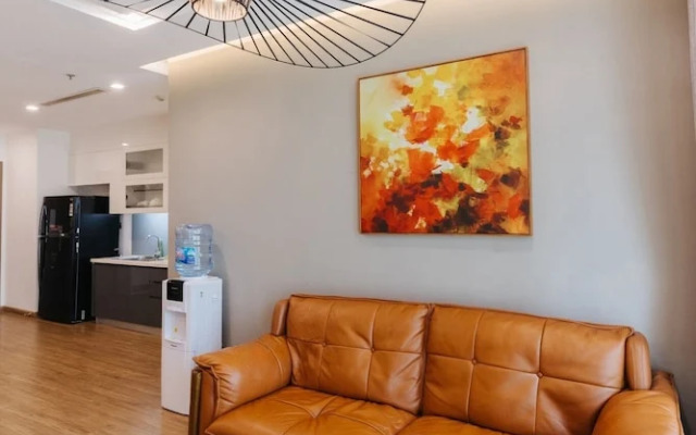 Metropolis Apartment