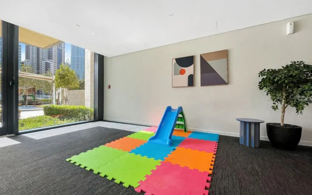bnbme | Boulevard Heights | 3 + Maids