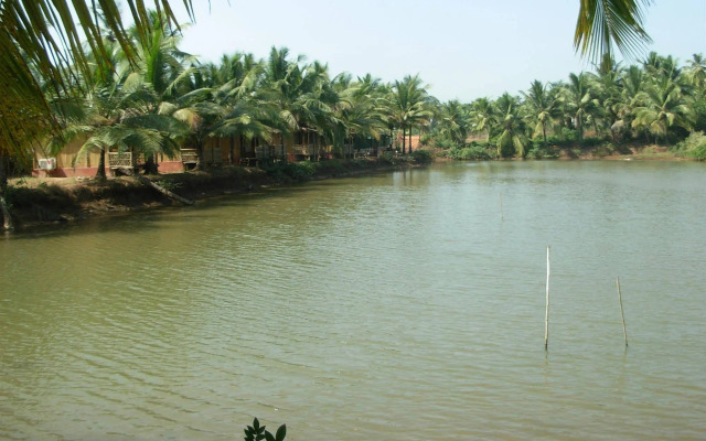 Om Lake Resort